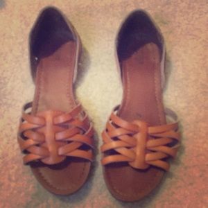 Brown slip on sandals 👡